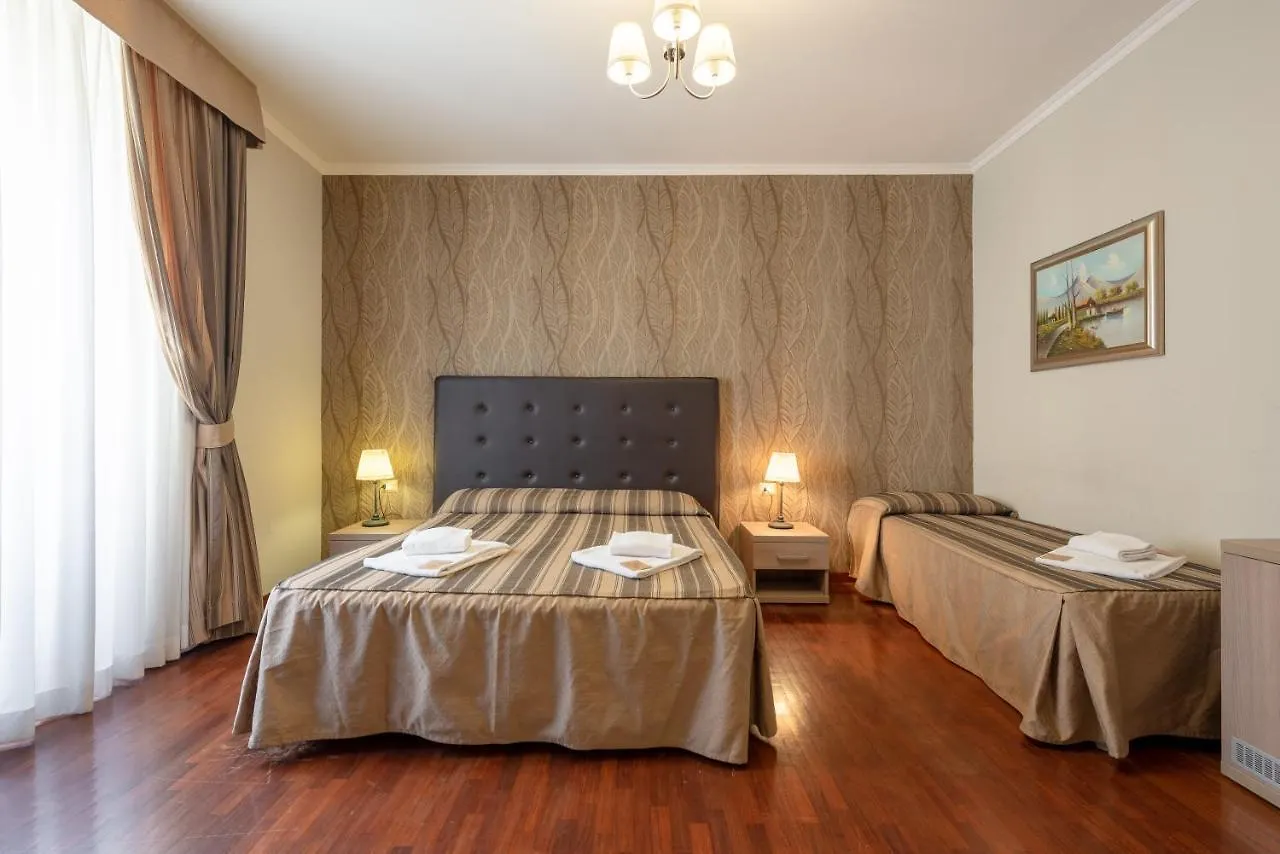 Bed & Breakfast Dreams Roma B&B